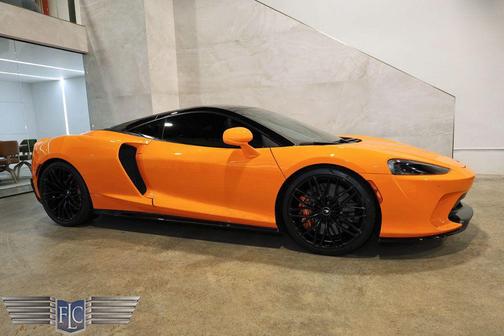 2022 McLaren GT Coupe