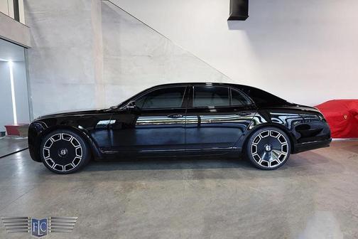 Beluga Solid 2013 Bentley Mulsanne Mulliner Sedan