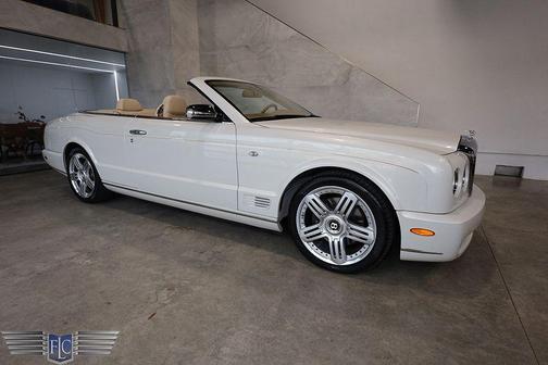 Ghost White Pearl 2010 Bentley Azure T Convertible