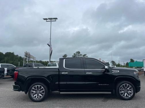 Onyx Black 2026 GMC Sierra 1500 Denali