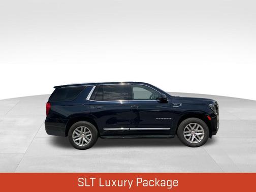 Midnight Blue Metallic 2023 GMC Yukon SLT