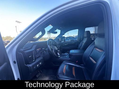 2024 GMC Sierra 2500 AT4