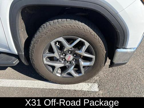 2022 GMC Sierra 1500 SLT