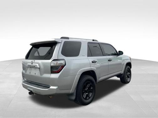 Classic Silver Metallic 2020 Toyota 4Runner SR5