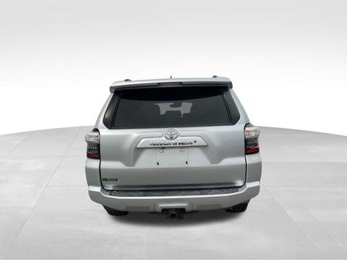 Classic Silver Metallic 2020 Toyota 4Runner SR5