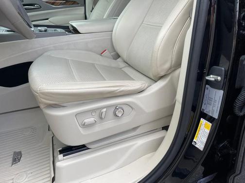 2021 Cadillac Escalade ESV Premium Luxury Platinum