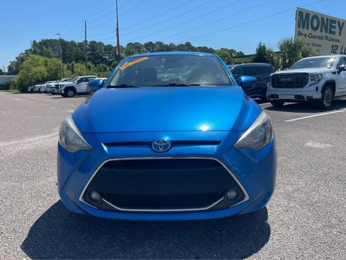 Sapphire 2019 Toyota Yaris Sedan LE