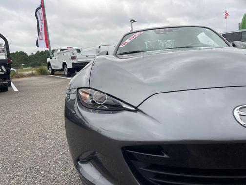 2023 Mazda MX-5 Miata RF Grand Touring