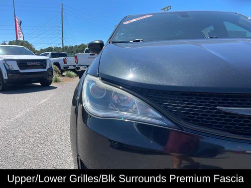 2018 Chrysler Pacifica Touring Plus
