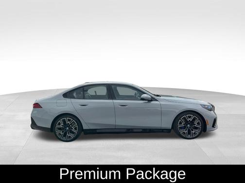 2024 BMW i5 eDrive40