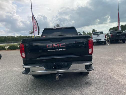 Onyx Black 2020 GMC Sierra 1500 SLE