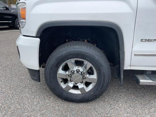 2015 GMC Sierra 2500 Denali