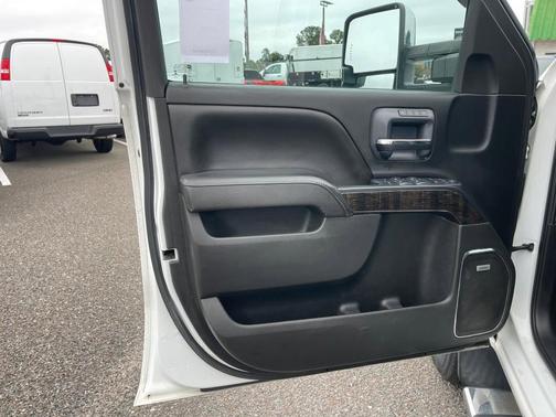 2015 GMC Sierra 2500 Denali