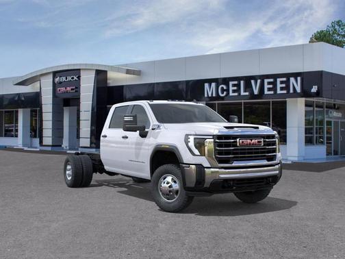 Summit White 2026 GMC Sierra 3500 Pro