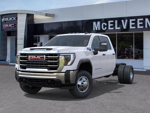 Summit White 2026 GMC Sierra 3500 Pro