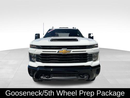 2025 Chevrolet Silverado 2500 Custom