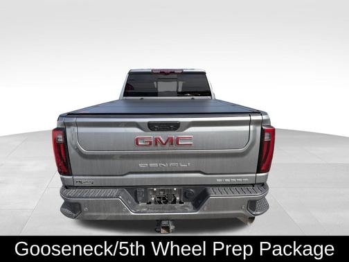 2024 GMC Sierra 2500 Denali
