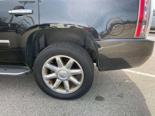 2013 GMC Yukon Denali