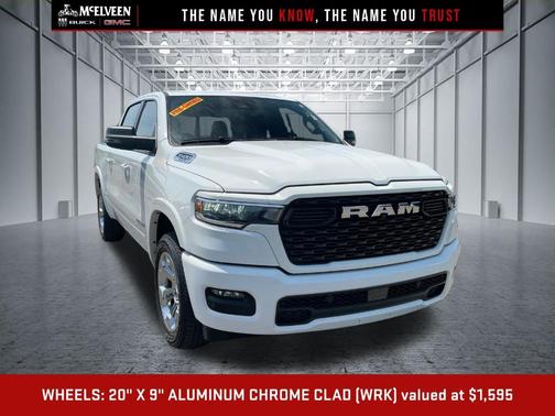 Bright White Clearcoat 2025 RAM 1500 Big Horn/Lone Star