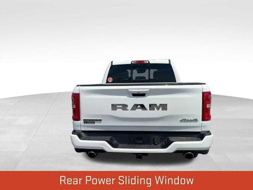 Bright White Clearcoat 2025 RAM 1500 Big Horn/Lone Star