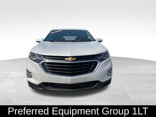 Iridescent Pearl Tricoat 2020 Chevrolet Equinox 1LT