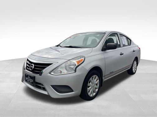 Brilliant Silver 2015 Nissan Versa 1.6 S