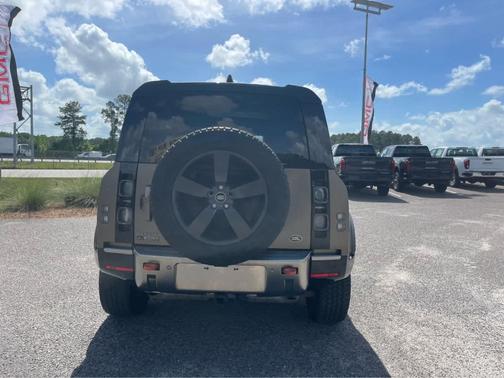 Gondwana Stone 2022 Land Rover Defender 110 X