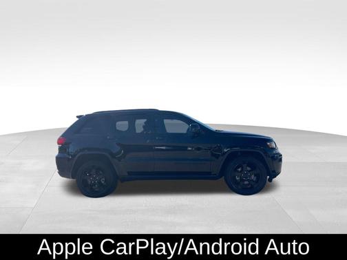 2019 Jeep Grand Cherokee Laredo