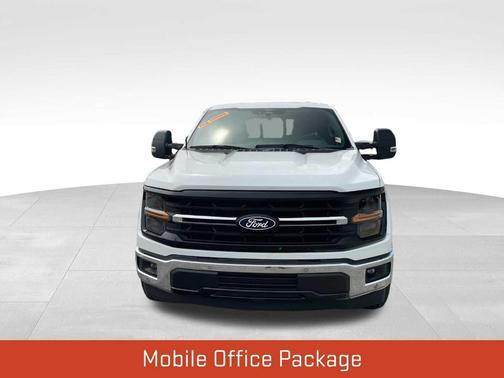 Oxford White 2024 Ford F-150 XLT