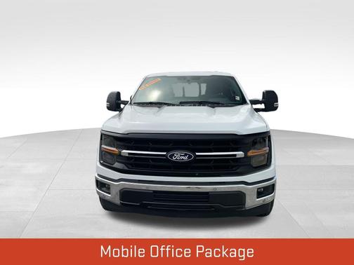 Oxford White 2024 Ford F-150 XLT