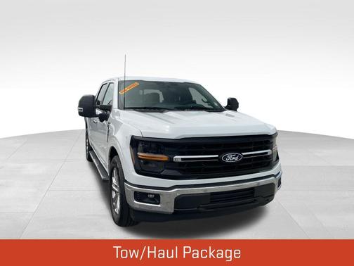 Oxford White 2024 Ford F-150 XLT