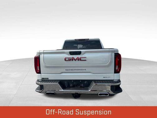 White Frost Tri-Coat 2022 GMC Sierra 1500 SLT