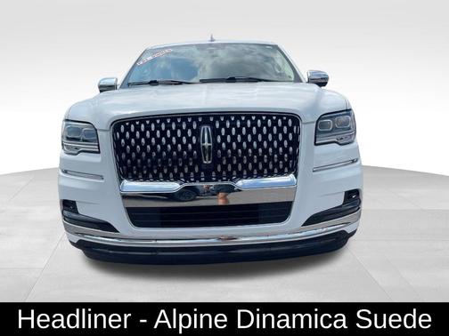 2022 Lincoln Navigator Black Label