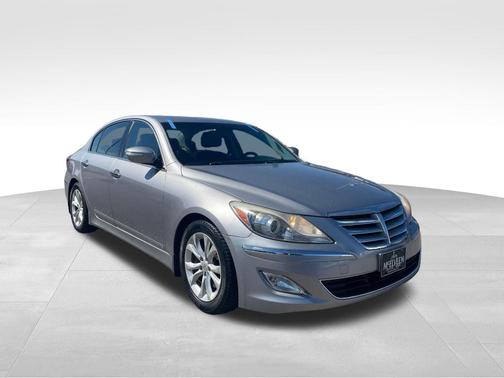 2013 Hyundai Genesis 3.8