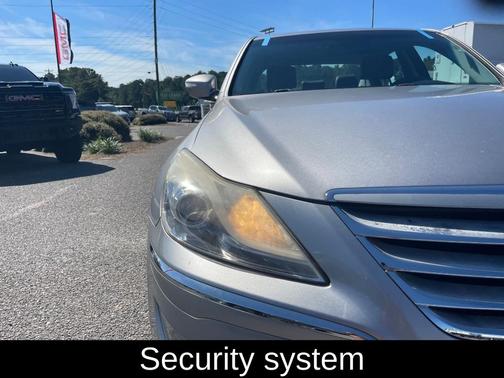 2013 Hyundai Genesis 3.8