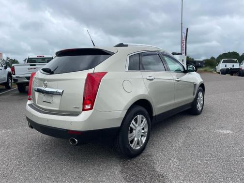 Silver Coast Metallic 2013 Cadillac SRX Luxury Collection