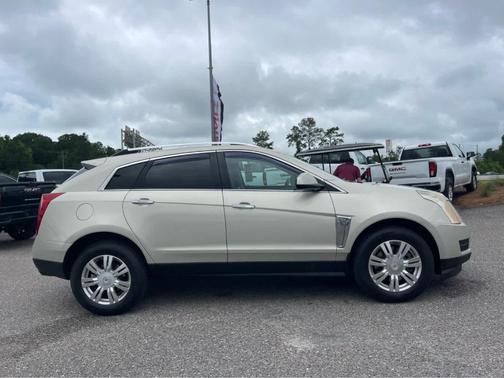 Silver Coast Metallic 2013 Cadillac SRX Luxury Collection