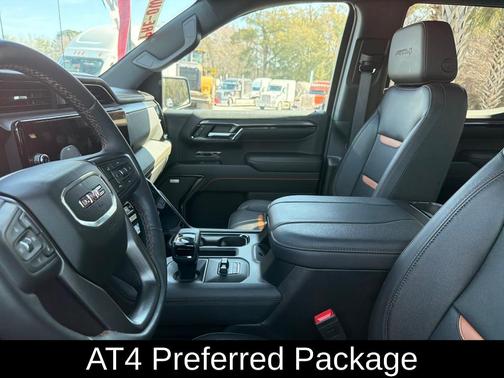2024 GMC Sierra 1500 AT4