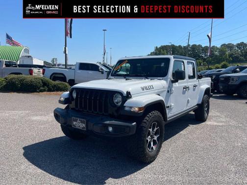 Bright White Clearcoat 2022 Jeep Gladiator Sport