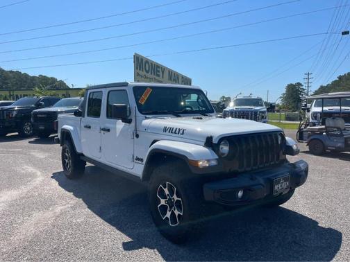 Bright White Clearcoat 2022 Jeep Gladiator Sport