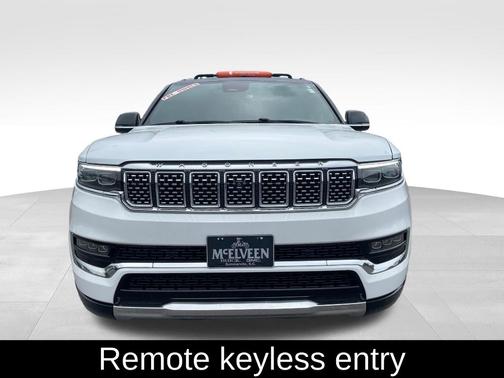 2023 Jeep Grand Wagoneer Base