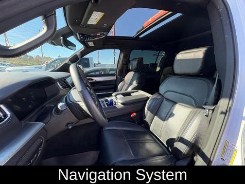 2023 Jeep Grand Wagoneer Base