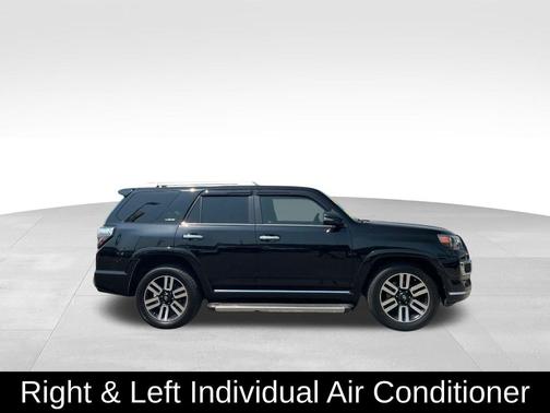 Midnight Black Metallic 2019 Toyota 4Runner Limited