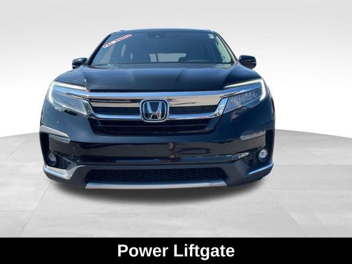 2022 Honda Pilot Touring 7-Passenger