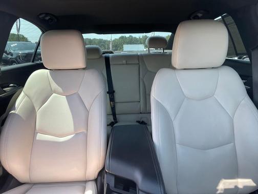 2022 Cadillac CT4 Luxury