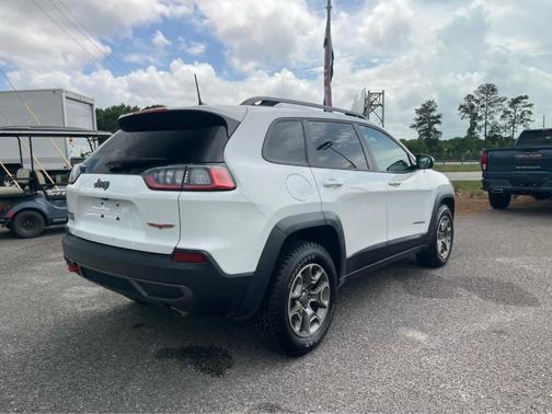 Bright White Clearcoat 2020 Jeep Cherokee Trailhawk