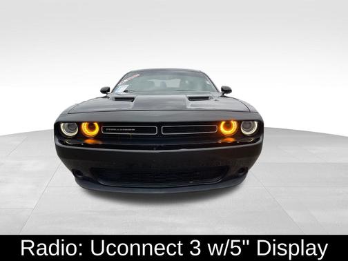 2017 Dodge Challenger SXT