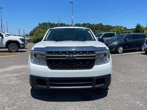 Oxford White 2024 Ford Maverick XLT