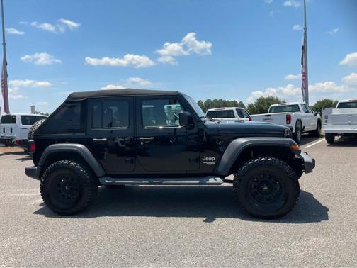 Black Clearcoat 2018 Jeep Wrangler Unlimited Sport