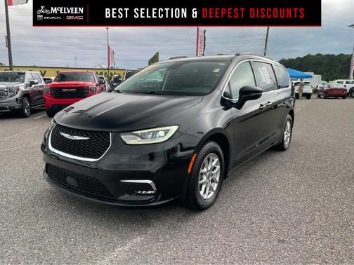 Brilliant Black Crystal Pearlcoat 2022 Chrysler Pacifica Touring-L